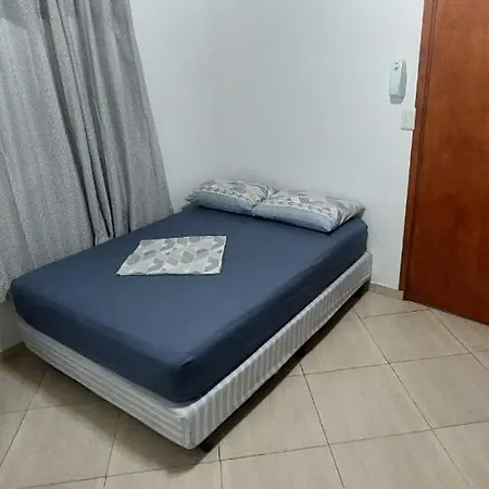 Dona Beti Apartment Puerto Iguazu Exterior photo